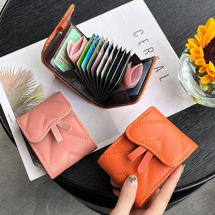 Chic Quilted Card Holder Bowlift