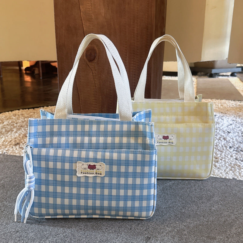 Trendy Everyday Handbag Bowlift