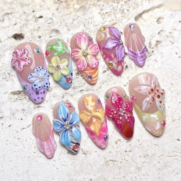Creative Floral Embellished Press-On Nail Collection Bowlift