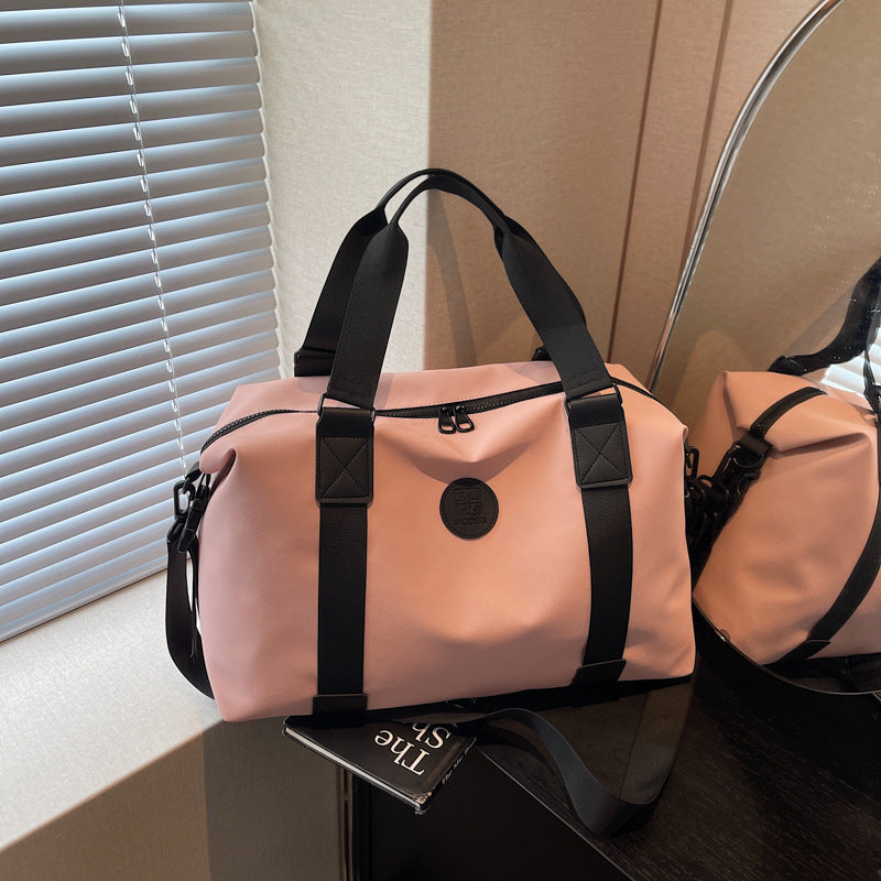 Versatile Travel Gym Tote Bowlift