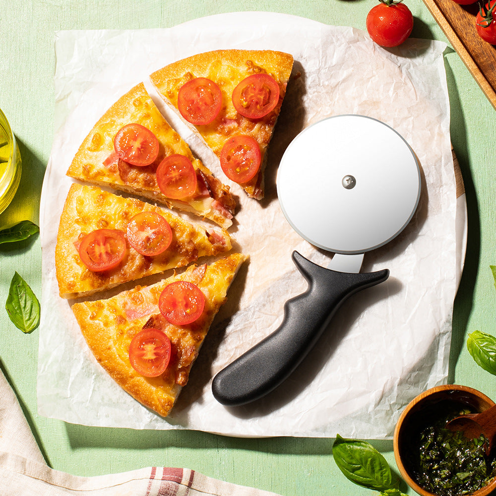 Ergonomic Pizza Cutter Made of Stainless Steel Bowlift