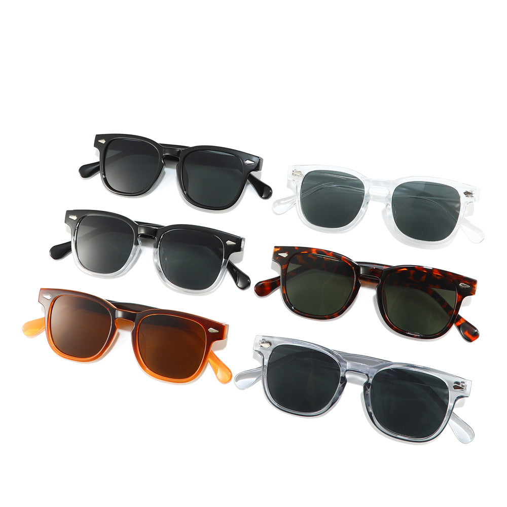 Classic Retro-Inspired Square Sunglasses Bowlift