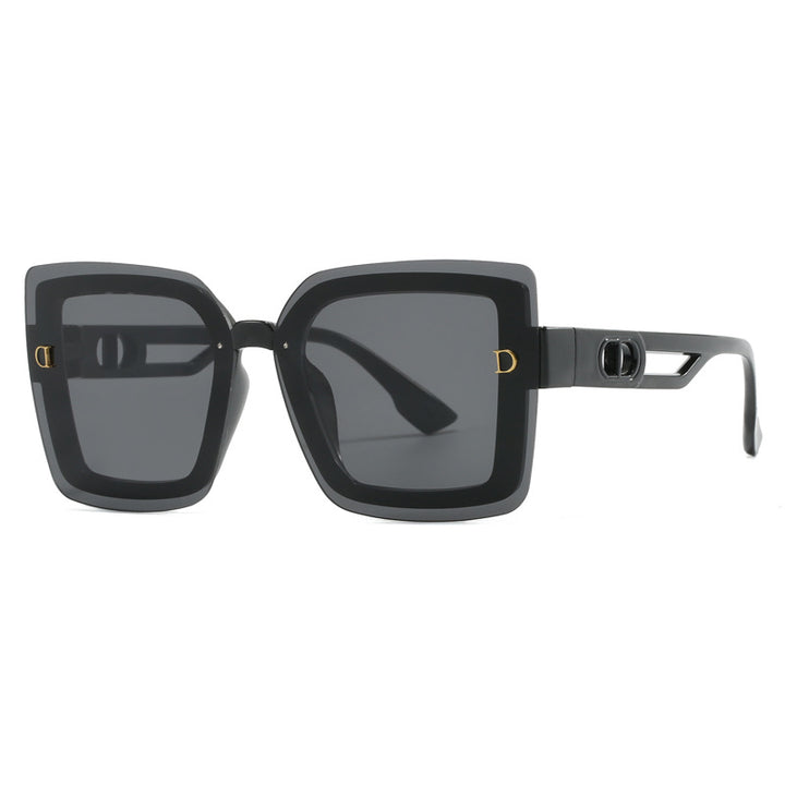 Ladies fashionable oversized sunglasses in geometric design Bowlift