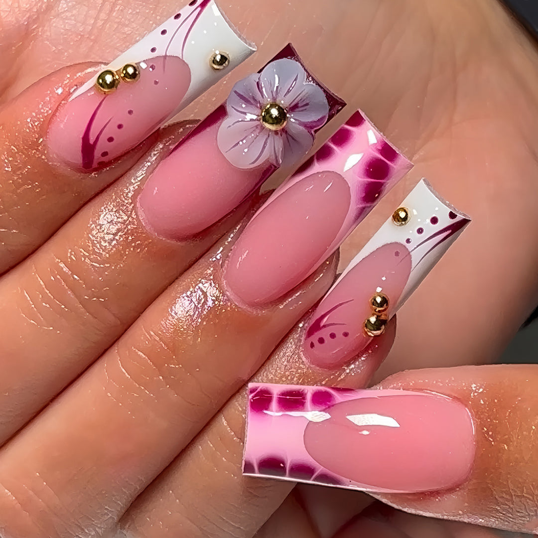 Premium Floral Nail Art Extensions Bowlift
