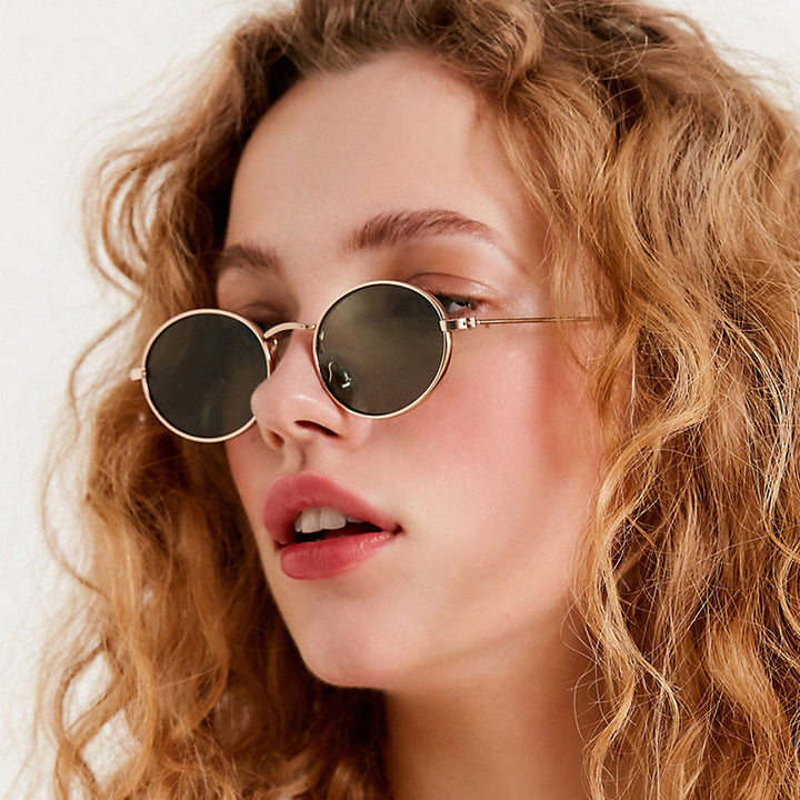 Ladies elegant oval glasses Bowlift