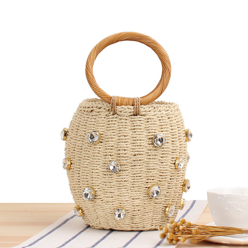 Fashionable basket bag with sparkling details Bowlift