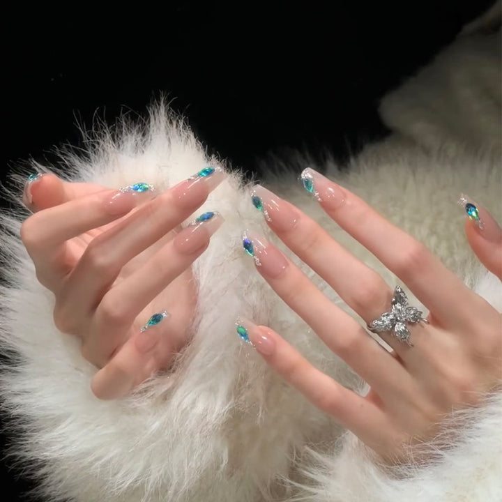 Elegant Sculpted Press-On Nails Bowlift