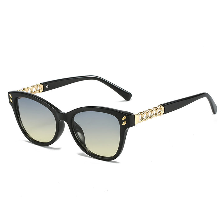 Ladies fashionable cat-eye sunglasses with luxurious chain accents Bowlift