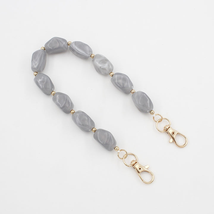 Elegant Beaded Eyewear Chain Bowlift