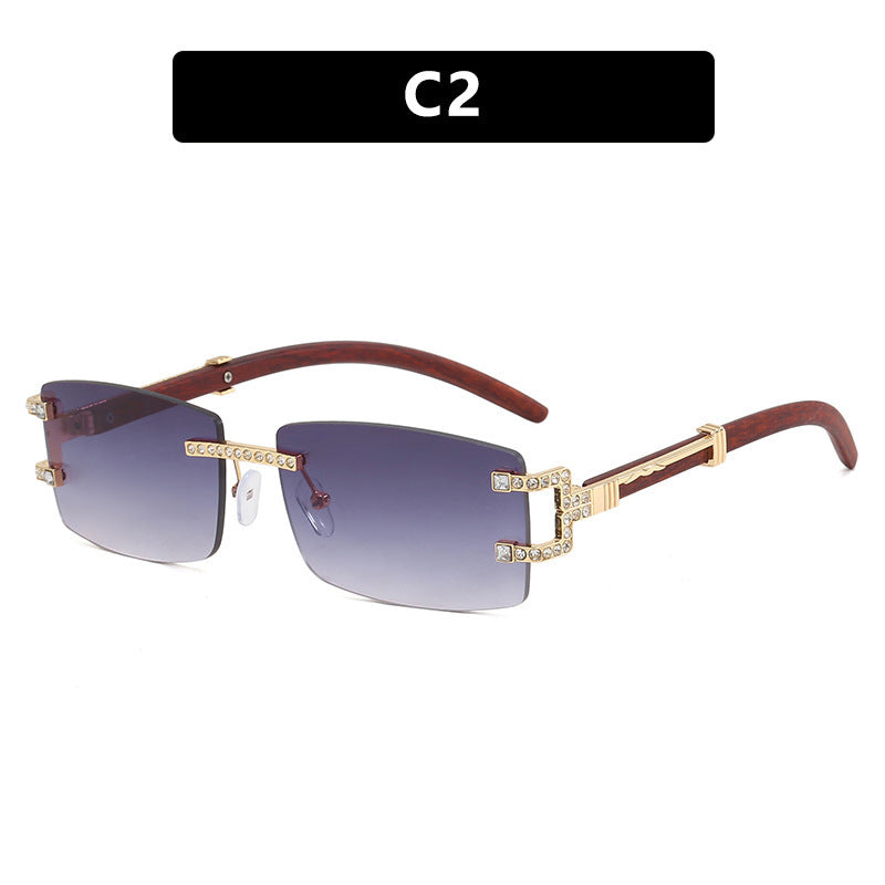 Ladies exclusive sunglasses in elegant design with rhinestone accents Bowlift