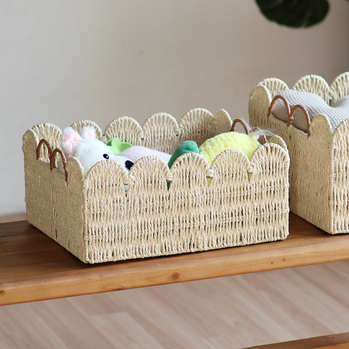Handwoven storage basket Bowlift