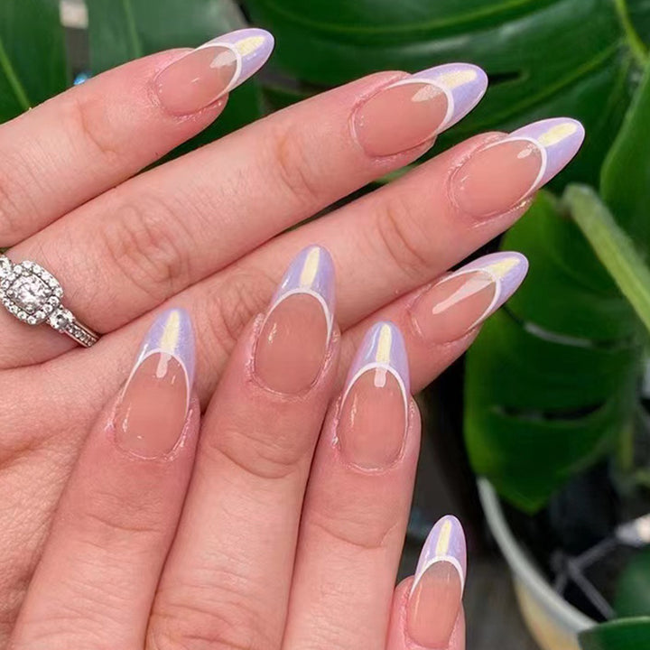 Elegant Stiletto Nail Design Bowlift