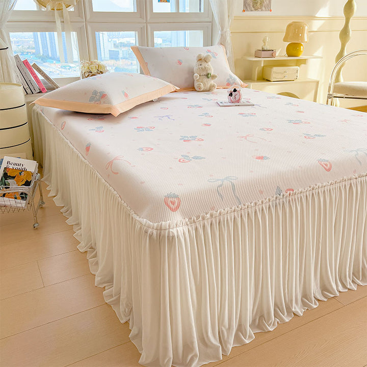 Women's elegant and decorative bedding throw set with cheerful floral pattern Bowlift