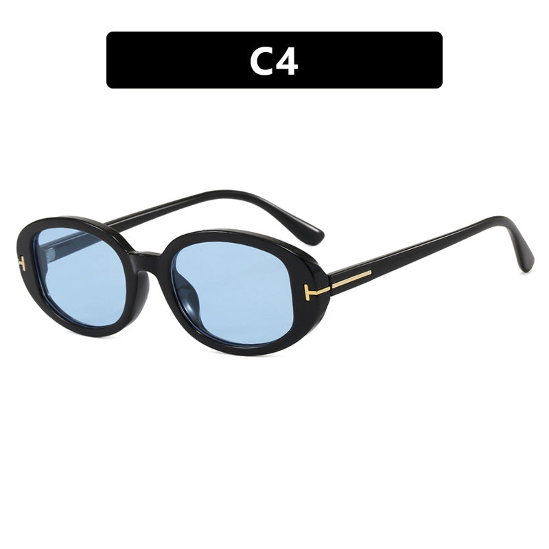 Ladies stylish oval sunglasses with golden details Bowlift