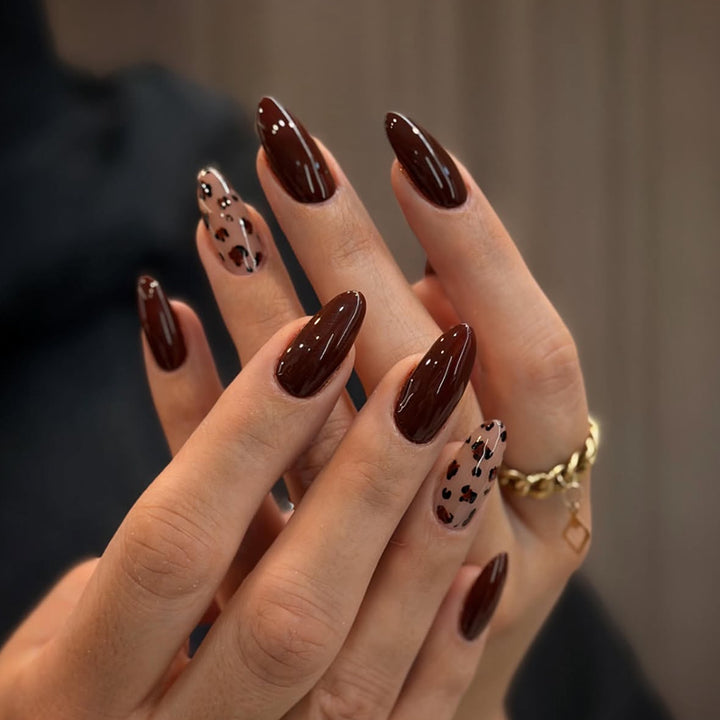 Artful Nail Extensions with Elegant Animal Design Bowlift