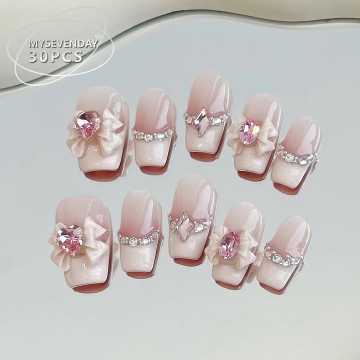 Glamorous Press-On Nail Set with Rhinestone and Glossy Finish Bowlift