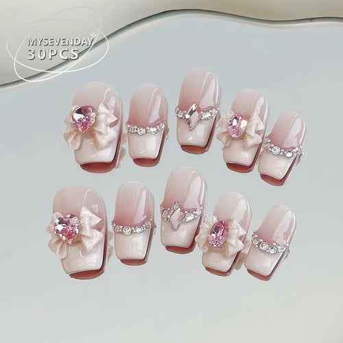 Glamorous Press-On Nail Set with Rhinestone and Glossy Finish Bowlift