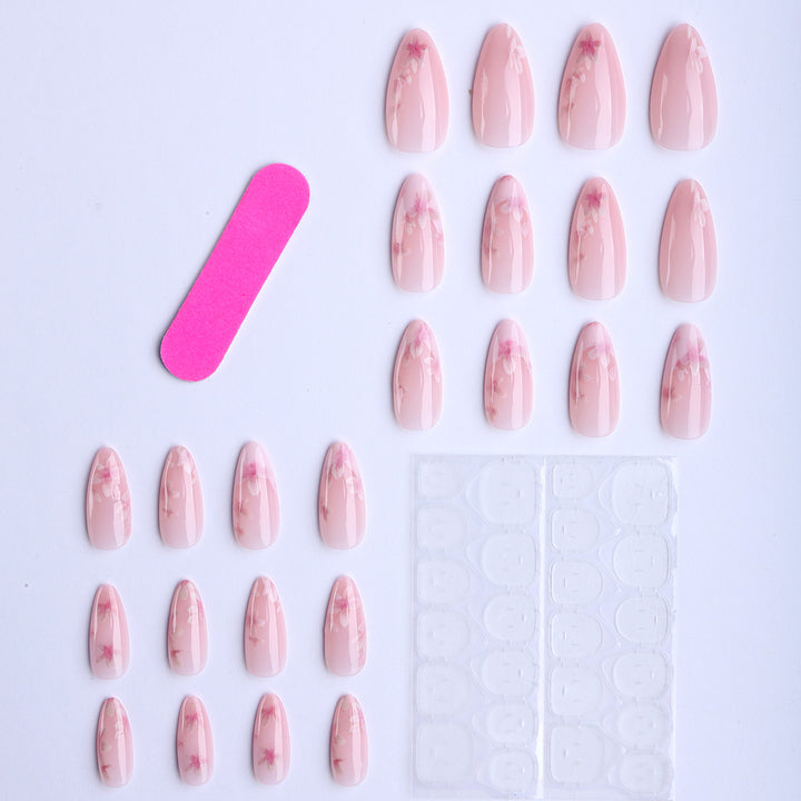 Artificial Nails in Elegant Flower Pattern Bowlift