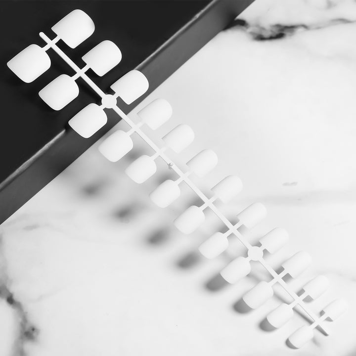 Matte Finish Press-On Nail Tips Bowlift