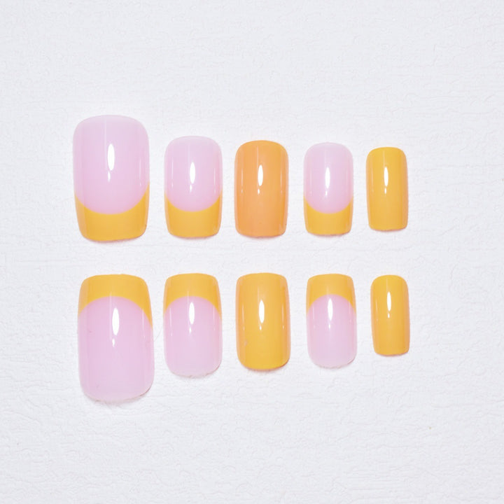 Vibrant Nail Extensions Bowlift