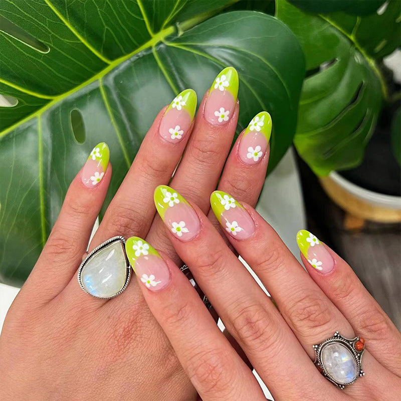 Artificial nail set with unique patterns Bowlift