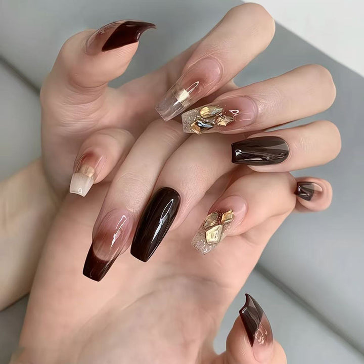 Artificial nails with luxury embellishments and stylish color gradients Bowlift
