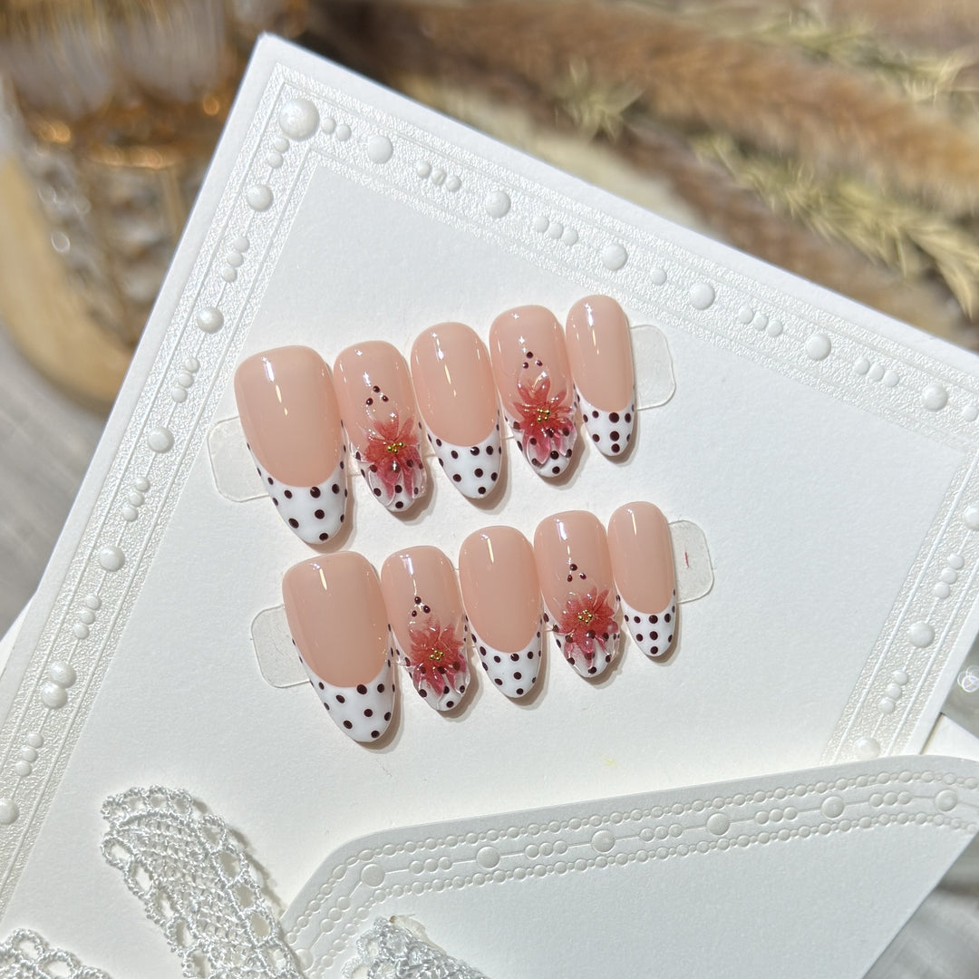Elegant Floral Press-On Nails Bowlift