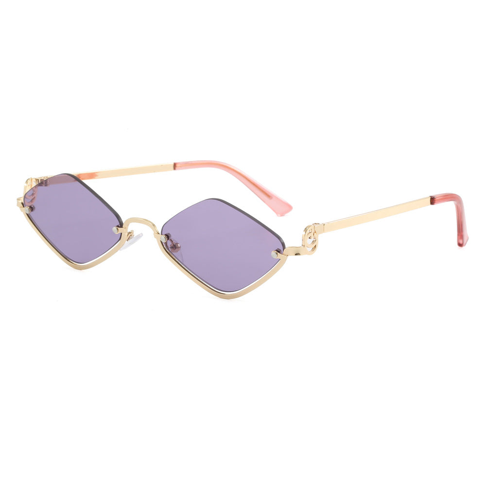 Women's fashionable square sunglasses with luxurious metal frame Bowlift
