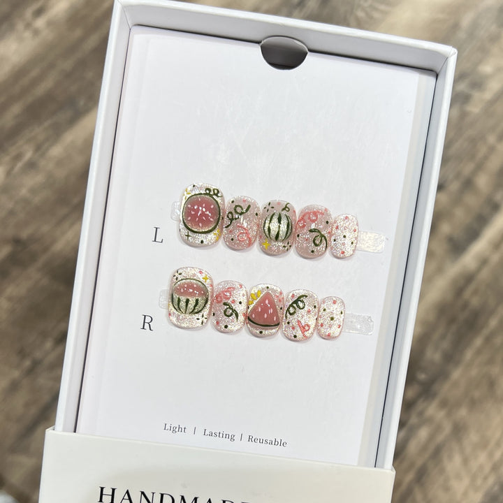 Decorative Floral Stiletto Press-On Nail Set Bowlift