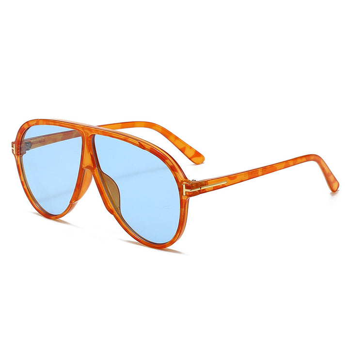 Women's large sunglasses with modern design and protective lenses Bowlift