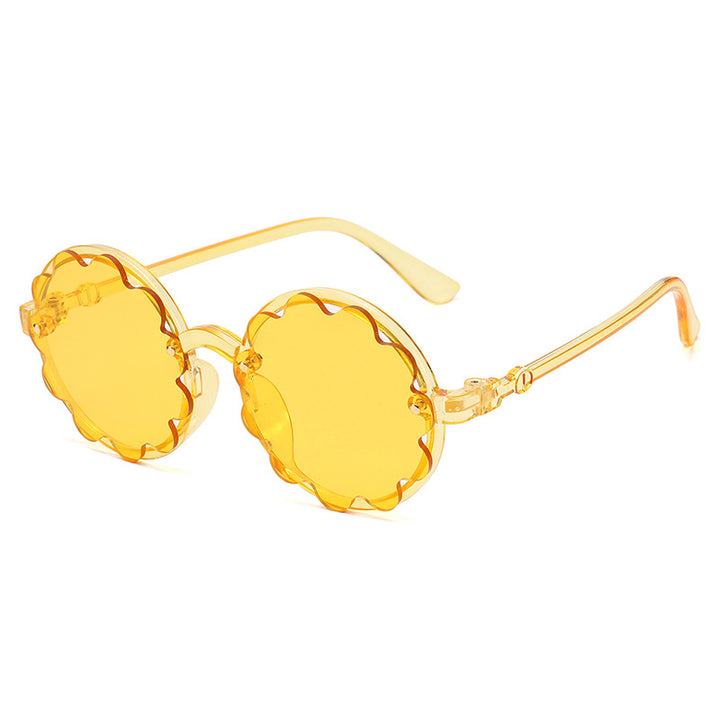 Ladies playful sunglasses with floral design Bowlift
