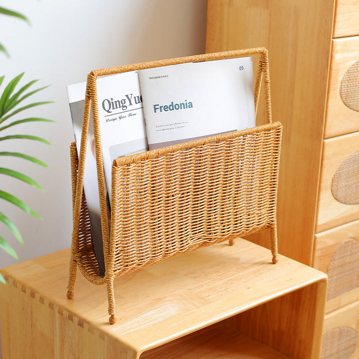 Unisex Timeless Magazine Holder Bowlift