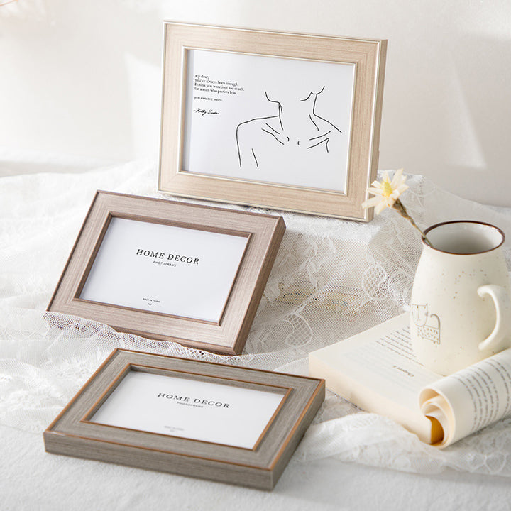Elegant Display Picture Frame