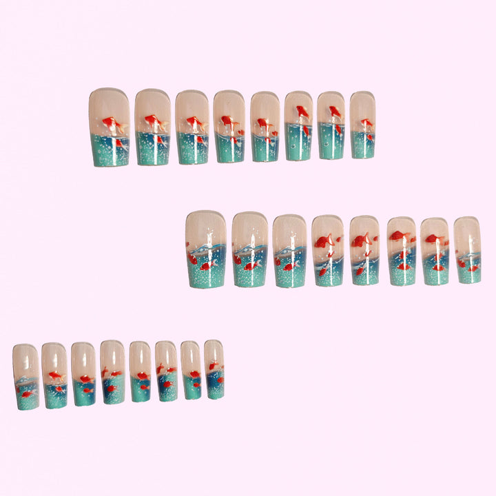 Artifical nails with maritime goldfish design Bowlift
