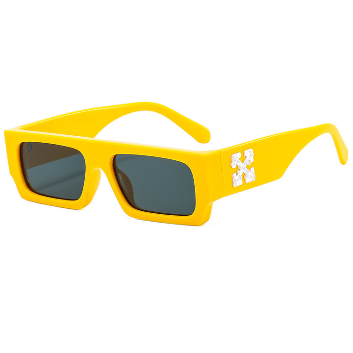 Ladies fashionable sunglasses Bowlift