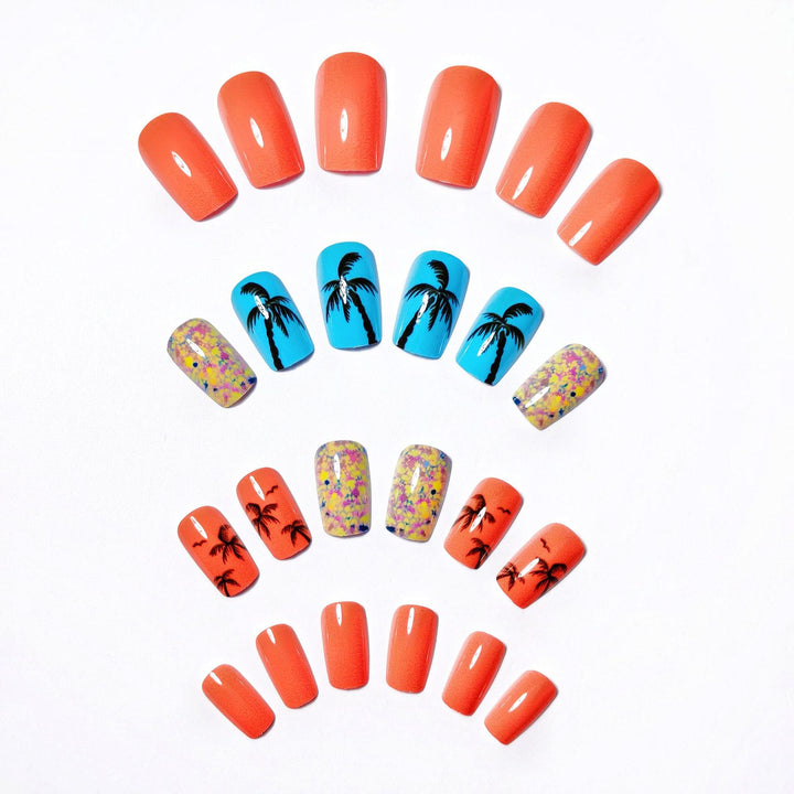 Artificial nails with tropical palm motif Bowlift