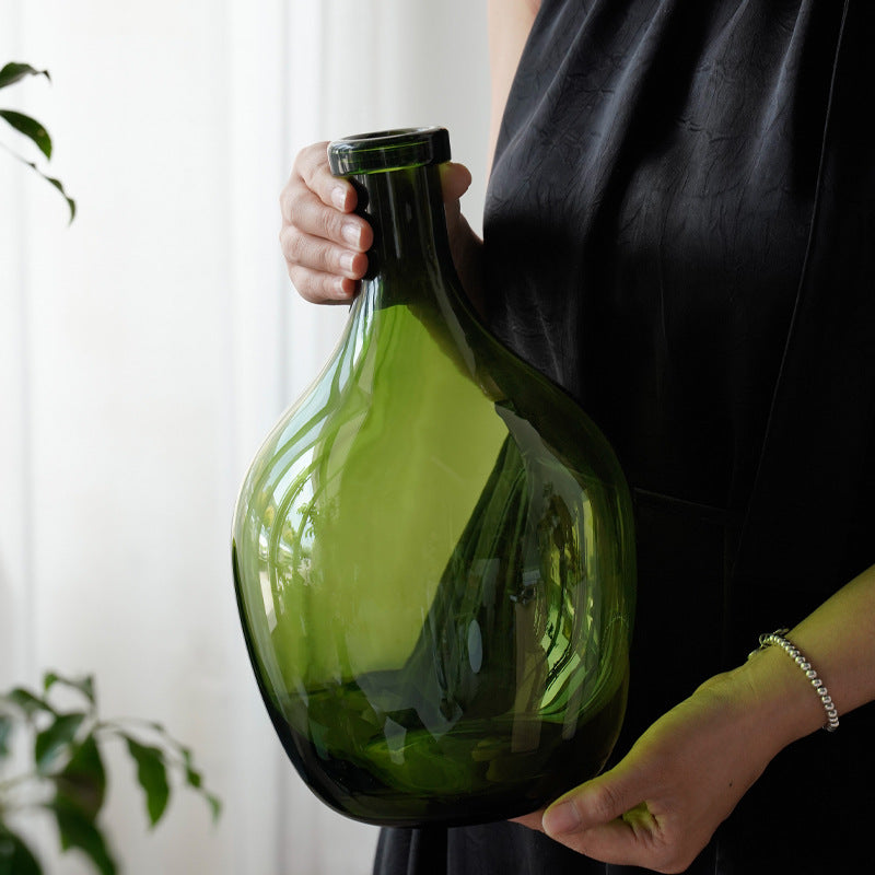 Elegant Glass Vase Bowlift