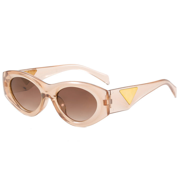 Women's sunglasses in modern retro style Bowlift