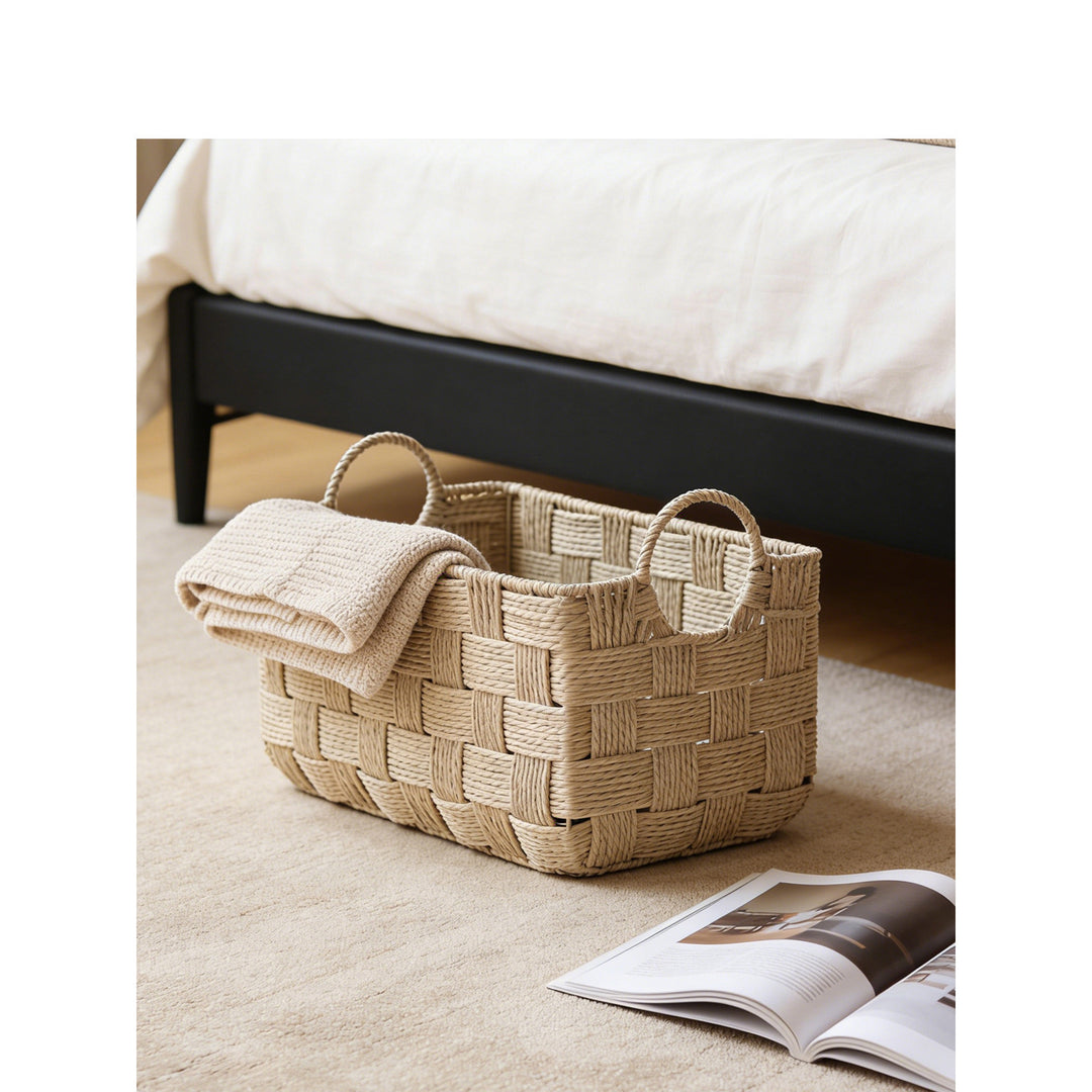 Handcrafted storage basket made of seagrass Bowlift