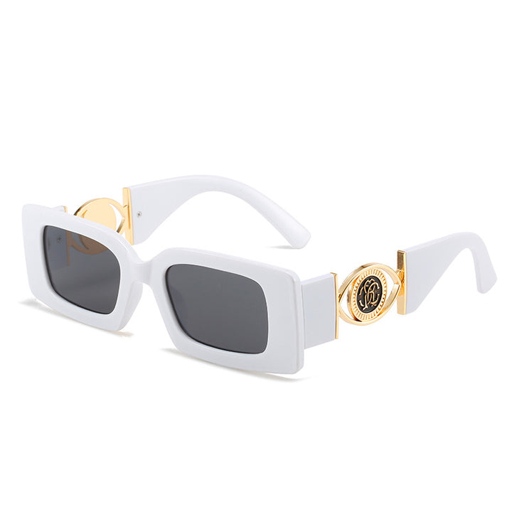 Fashion-Forward Bold Square Sunglasses Bowlift