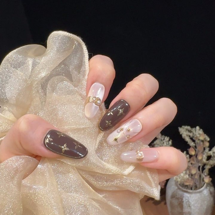 Decorative Press-On Nail Set with Star Accents Bowlift