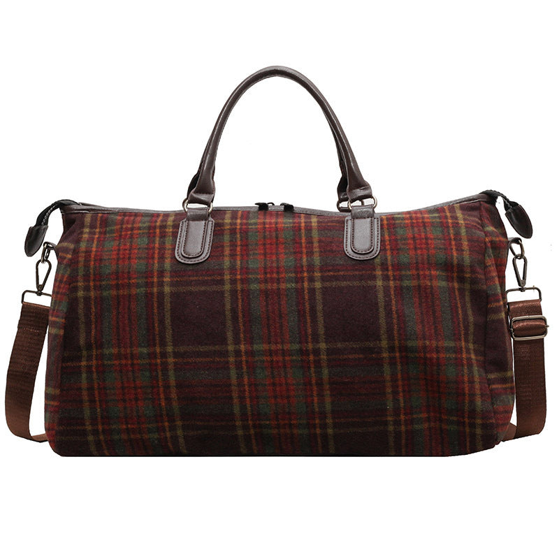 Sporty Multi-Purpose Duffel Bag with Durable Interior and Sturdy Handles Bowlift