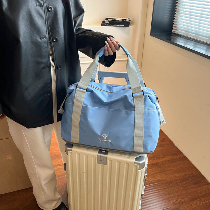 Practical Fitness and Travel Bag Bowlift