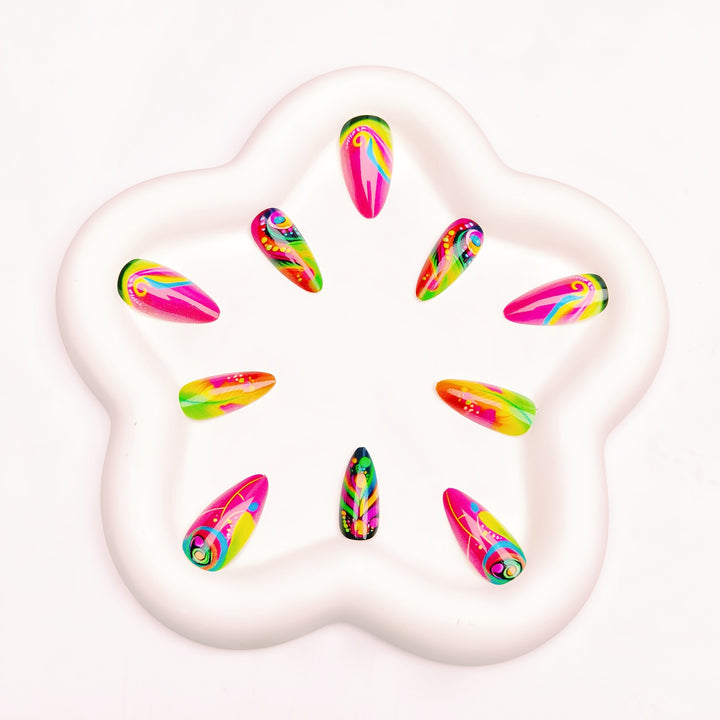 Artistic Neon Feather Nail Art Bowlift