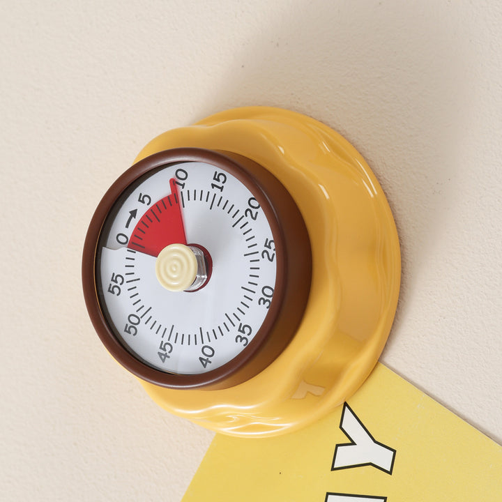 Kitchen Clock in Retro Design Bowlift