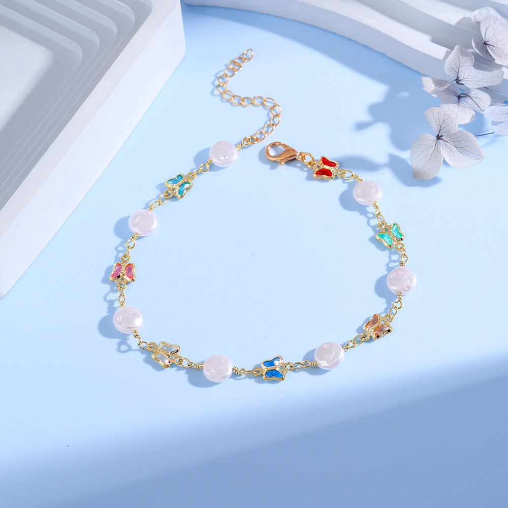 Eye Charm and Daisy Bracelet Bowlift