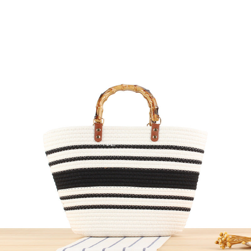 Elegant basket bag with bamboo handles Bowlift
