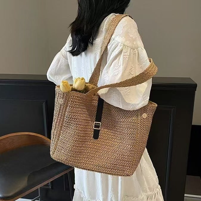 Spacious and Handmade Shopping and Beach Bag Bowlift