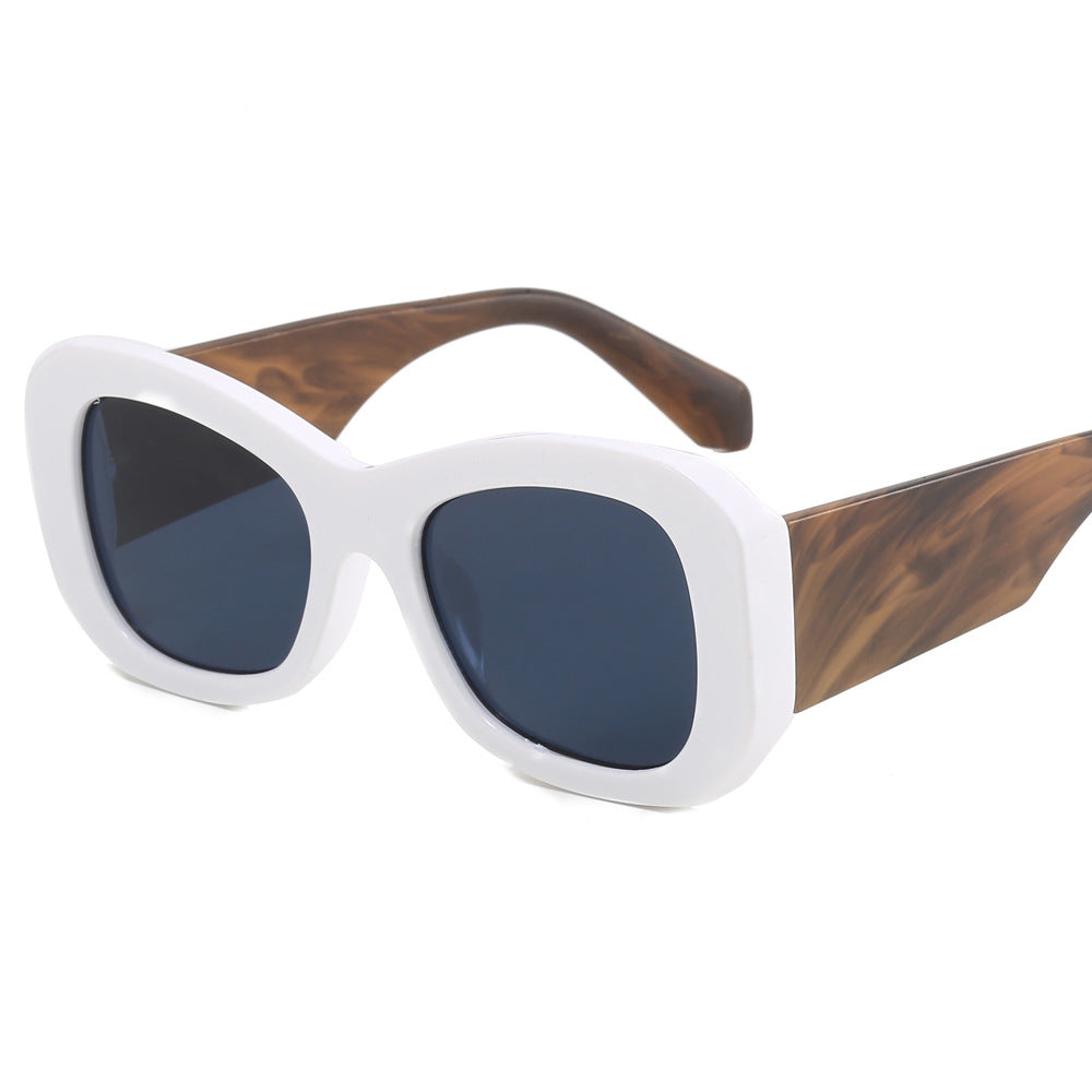 Ladies sunglasses in luxurious tortoiseshell design Bowlift