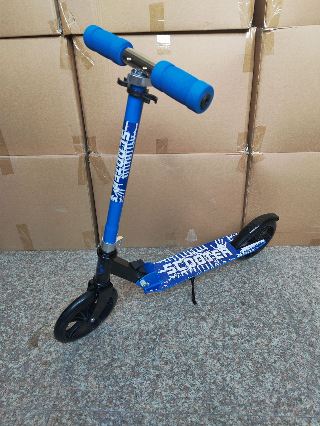 High-Performance Kick Scooter Bowlift